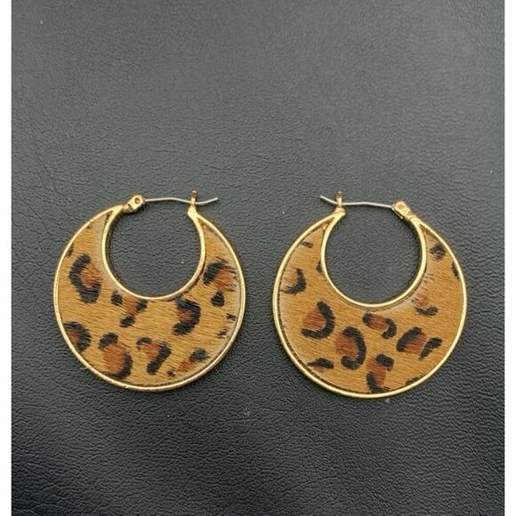 Lot Of 3 Pairs Of Unique Gold Tone Dangle Pierced Earrings - Picture 2 of 10